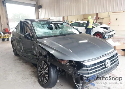 2019 Volkswagen Jetta 1.4T R-Line/1.4T S/1.4T Se from USA, damaged, VIN 3VWC57BU9KM201545